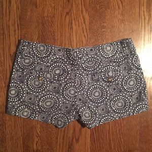 Patterned Shorts size 3